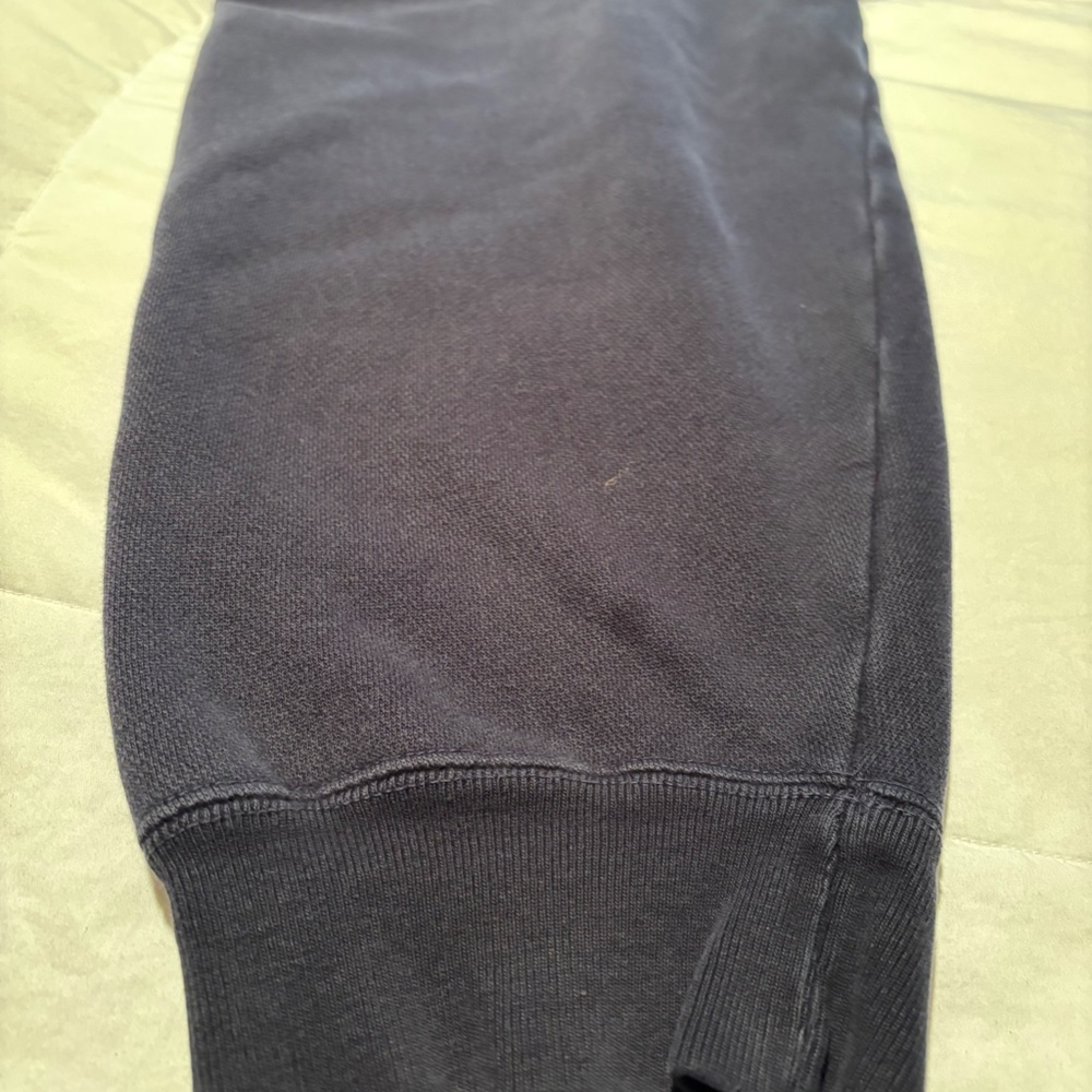 Chaps Sweatshirt - Picture 4 of 10